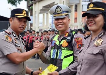 Kapolres Padangsidimpuan Kasih Reward Penembak Terbaik