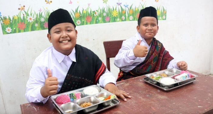 Siswa SDN Bintuju Kirim Pesan Haru untuk Presiden Prabowo