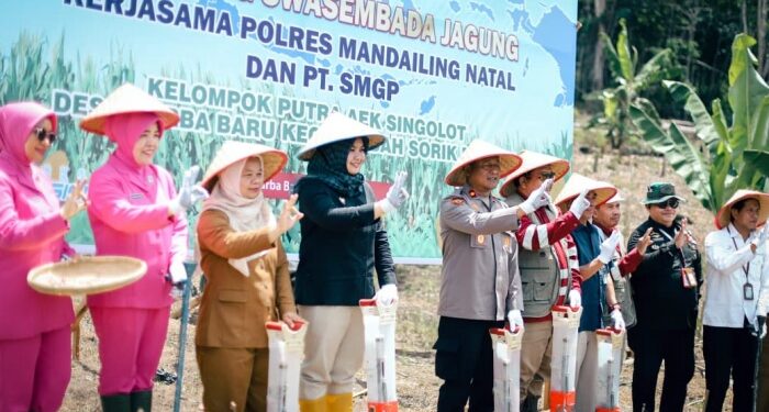 Wabup Atika Bicara Korelasi Ketegangan di Timur Tengah dengan Ekonomi Madina