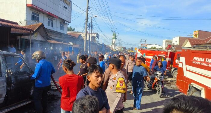 Demi Selamatkan Mobil, Pemilik Kios Minyak di Paluta Luka Bakar Parah