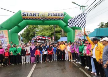 Hujan Tak Surutkan Semangat Warga Panyabungan Rayakan HUT Bhayangkara