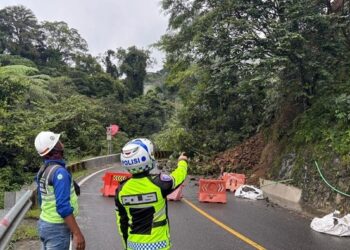 Sempat Lumpuh Akibat Longsor, Pagi Ini Jalur Lembah Anai Kembali Normal