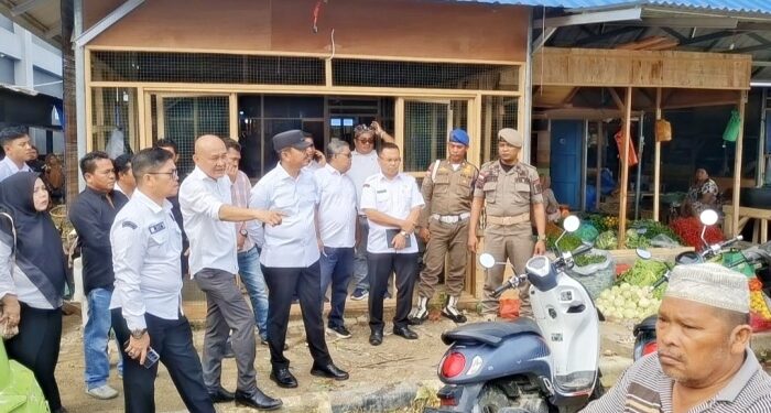 Sidak Lapak Pasar Baru Panyabungan, Bupati Madina Temukan Kendala Ini