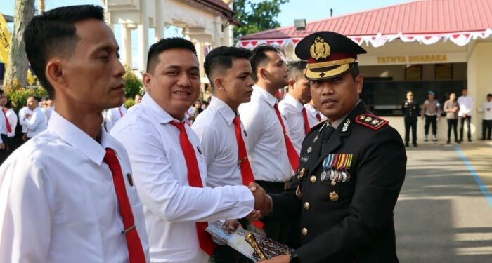 Bongkar Kasus Korupsi dan Satwa, 9 Polisi Sidimpuan Diganjar Penghargaan