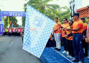 Bupati Madina Lepas Ribuan Peserta Funwalk Apkasi