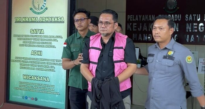 Ditetapkan Tersangka Kasus Korupsi Smart Village, Meinul Janji Bongkar Rahasia