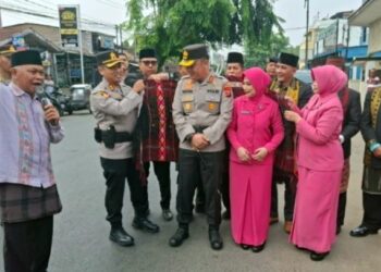 Jadi Kapolres Padangsidimpuan, AKBP Noval Sebut Ulos Tokoh Adat sebagai Amanah