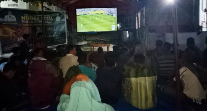 Nobar Piala Dunia di Tambangan Jadi Ajang Dongkrak UMKM dan Sosialisasi Bandara