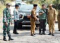 Tak Tunggu Provinsi, Pemkab Madina Gandeng PT GLP Perbaiki Jalan Rusak di Linggabayu