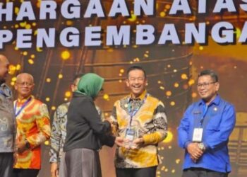 Bupati Madina Raih Penghargaan IIGCE 2026