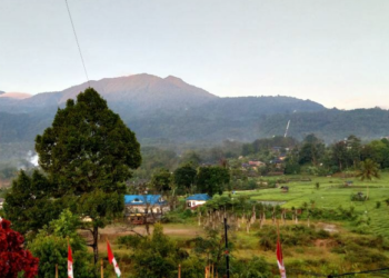 Gunung Sorikmarapi 27 Kali Gempa Vulkanik, PVMBG Minta Warga Jauhi Kawah