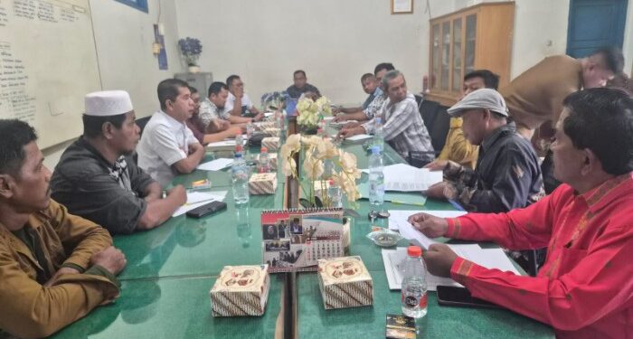 Warga Ngadu Lahannya Diserobot PT Rendi, DPRD Madina Malah Suruh Lapor ke Polisi