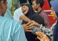 Kandas ke Baitullah, Tangis Jamaah Umrah Pecah di Mapolres Madina