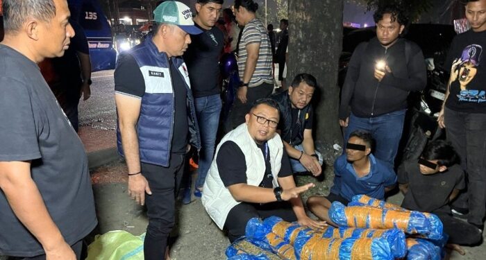 Kejar-kejaran di Trotoar, Polrestabes Medan Tangkap Kurir Ganja dari Aceh