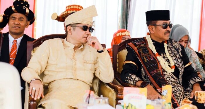 Sosok Ketua DPRD Madina bak Sultan Melayu Pesisir di Karnaval Kemerdekaan