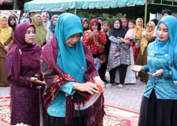 Ketua TP PKK Madina Sebut Budaya Jadi Fondasi Pembangunan