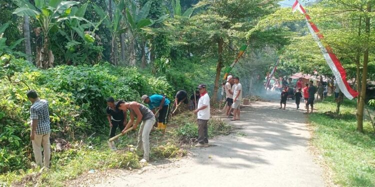 Keta Marsialapari, Tujuh Desa di Tambangan Kompak Gotong-royong