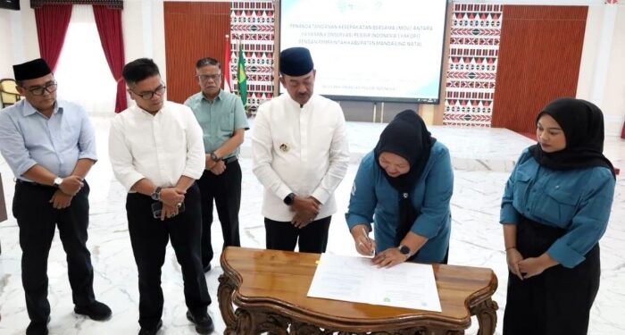 Pemkab Madina Gandeng Yakopi untuk Konservasi Pesisir dan Pemberdayaan Nelayan