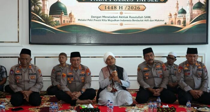 Peringatan Maulid Nabi Jadi Ajang Rekalibrasi Mental Personel Polres Tapsel