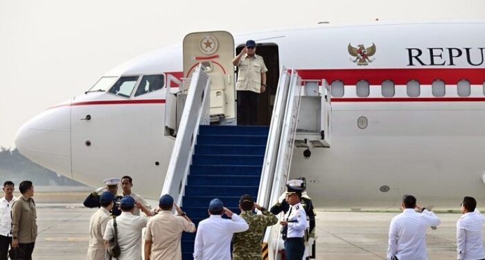 Prabowo Terbang ke Riau untuk Pantau Penanganan Karhutla