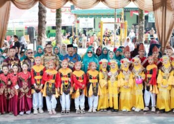 Saksikan Lomba Marturi, Bupati Madina Dorong Pelestarian Budaya Sejak Dini