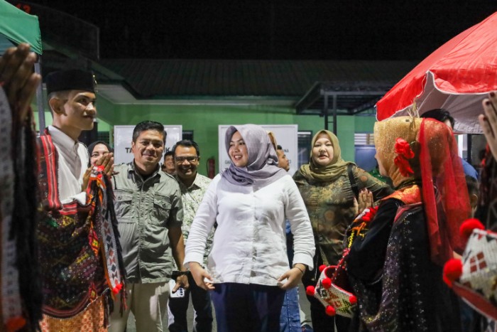 Wabup Atika Puji Inisiatif IPK Madina Padukan Nobar Sejarah dan Santunan Yatim