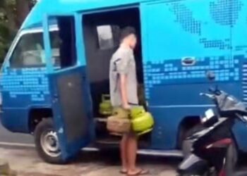 Mobil Dinas Diskominfo Madina Disalahgunakan Angkut LPG