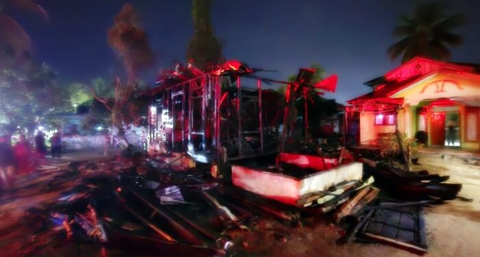 Rumah Panggung di Batangtoru Terbakar Diduga Akibat Korsleting Listrik