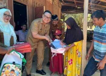 Satu dari Empat Bersaudara di Pidoli Dolok Dipastikan Kembali Sekolah di SDN 111 Besok