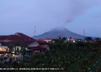 Sinabung Siaga, Pemkab Karo Evakuasi Penduduk Dua Desa