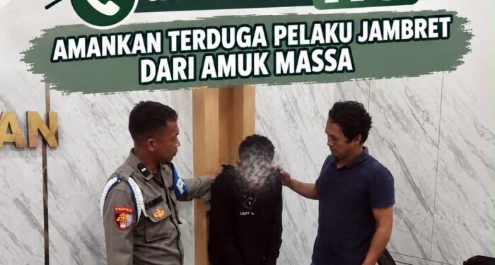 Telepon 110 Selamatkan Nyawa Penjambret dari Amuk Massa di Padangsidimpuan