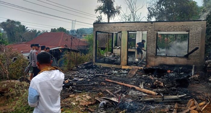 Teriakan Anak-anak Ungkap Kebakaran Rumah Warga di Sipirok
