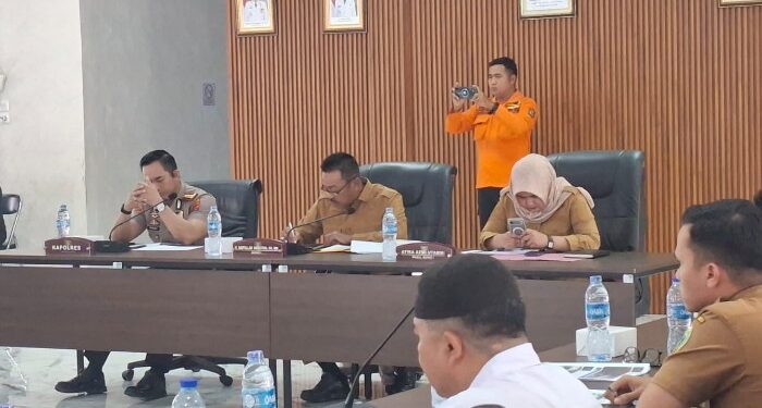 Horeee..! Asap Menghilang, Pelajar di Madina Kembali Sekolah Selasa Besok
