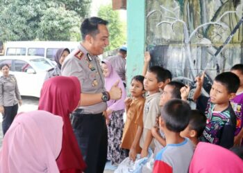 Cinta Kasih Kapolres Padangsidimpuan untuk Anak Panti Asuhan