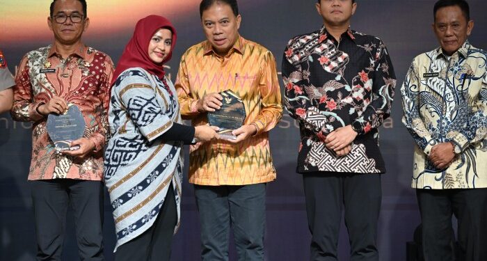 Bupati Tapsel Tinggalkan ‘Omon-omon’ dan Minta Jajaran Berbasis Data