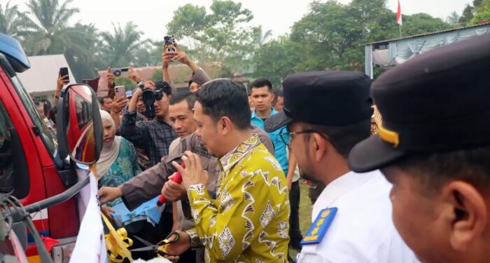 Pemkab Paluta Terima Enam Bus Sekolah Gratis dari Pemprov Sumut