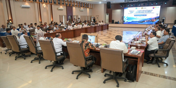 Pemprov Sumut Kebut Target 100 Persen Listrik Desa, Termasuk di Madina